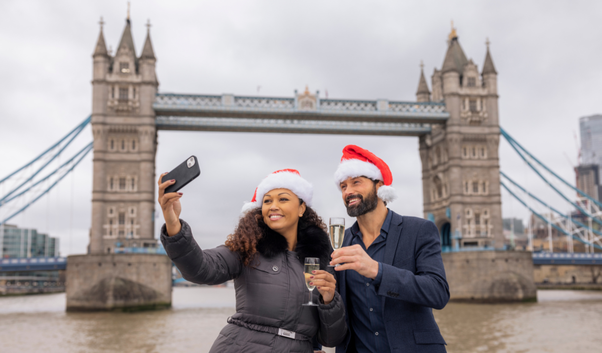 Christmas sightseeing with City Cruises